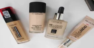 Campaign Ads 17 wax based foundation