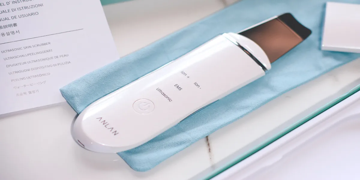 Best Skin Scrubber To Transform Your Skin In Just A Few Simple Steps  4 skin scrubber