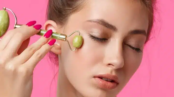 jade roller for women