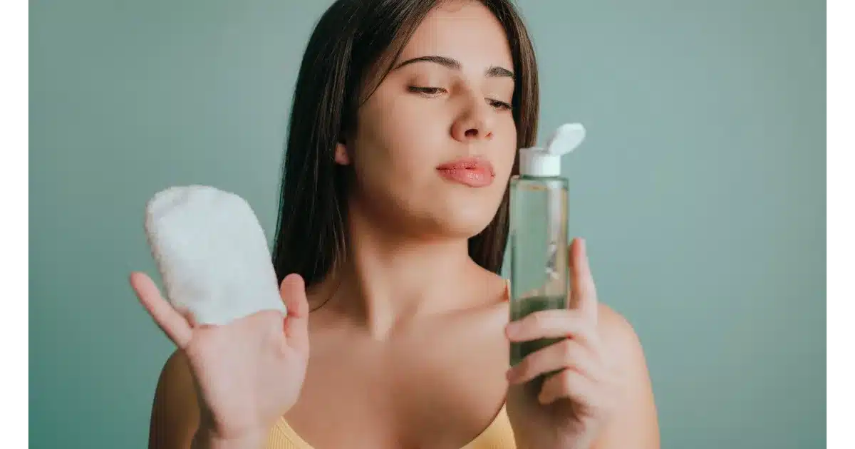 If You Haven’t Tried Micellar Water, Start With One of These 7 Formulas 2 Micellar Water