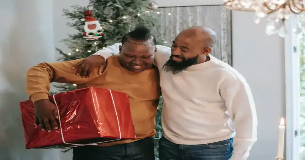 Best Holiday Grooming Gifts For Men On Amazon